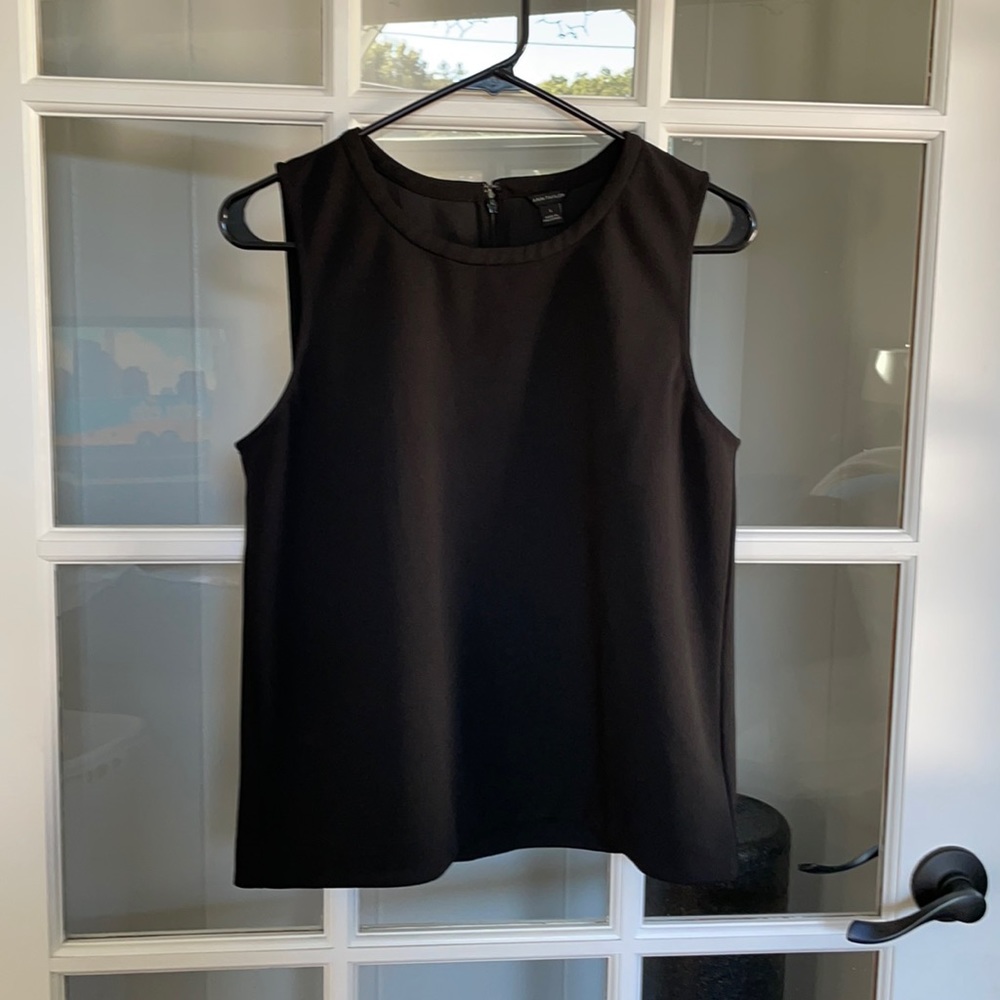 Ann Taylor Black Top - Small